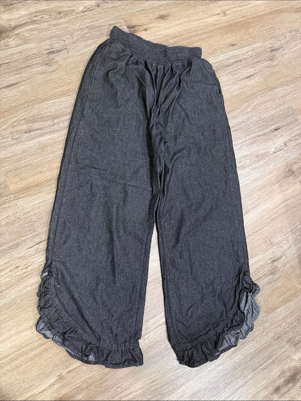 Ruffle-Hem Wide Leg Pants - Charcoal Denim Chambray